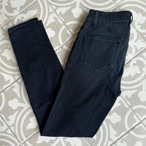 PAIGE denim Verdugo ankle fit size 24 great condition.